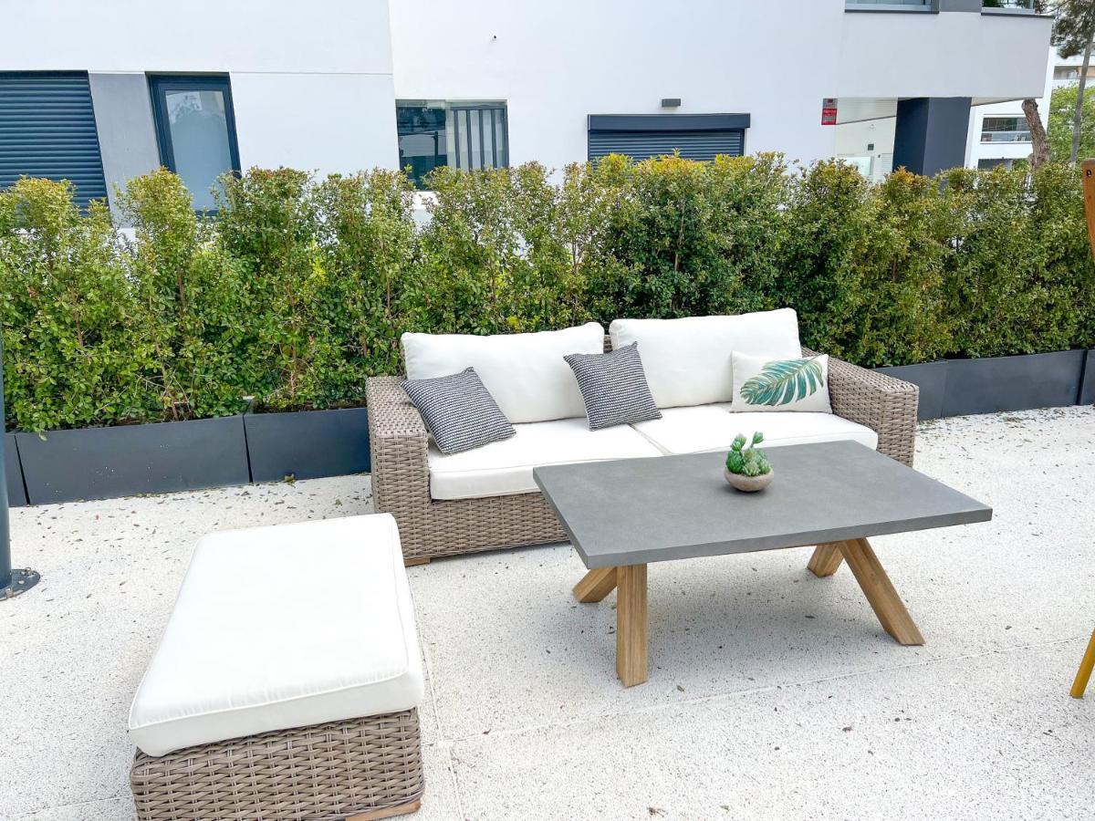 In Center With Private Parking Apartamento