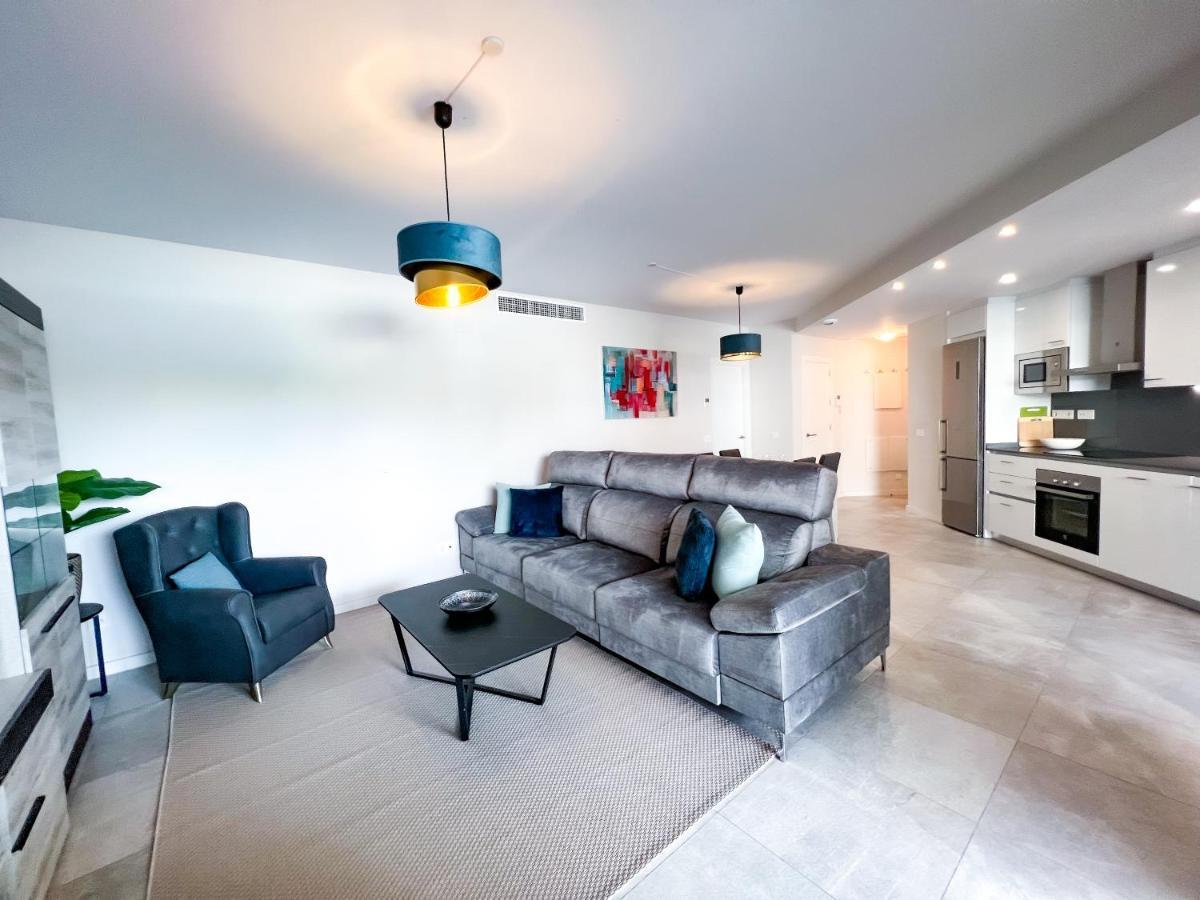 In Center With Private Parking Apartamento Marbella